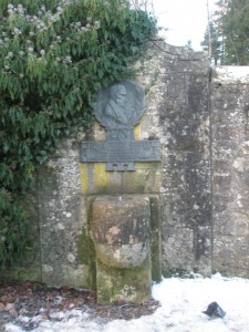 Robert Allan Well Memorial